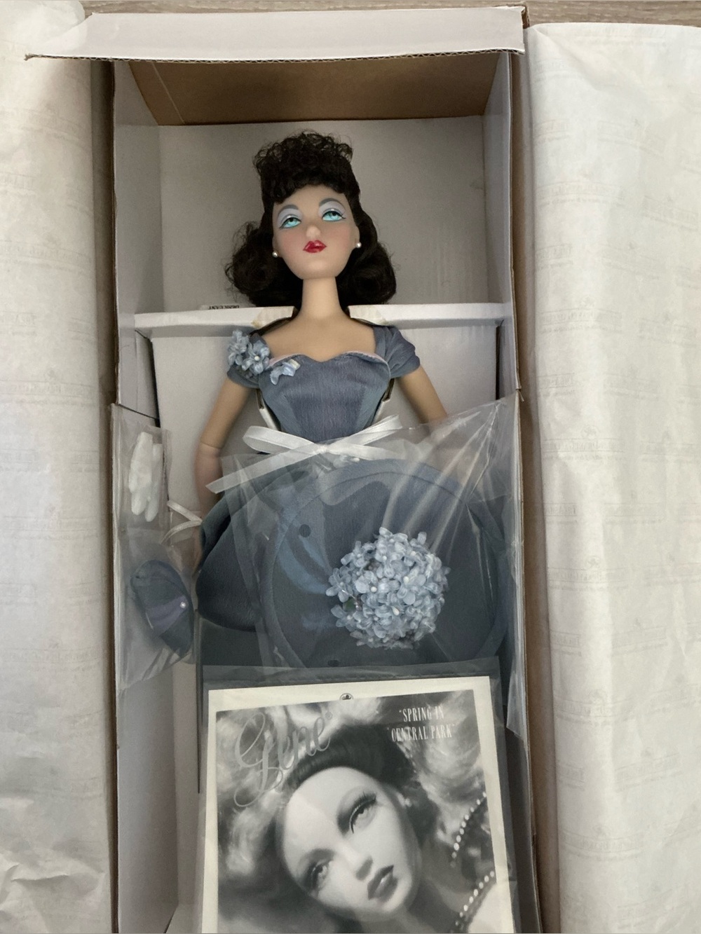 NIB Rare Ashton Drake Mel Odom Gene Doll Spring in Central Park w/shipper